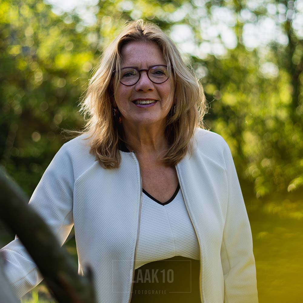 Portret in de tuin 1/3