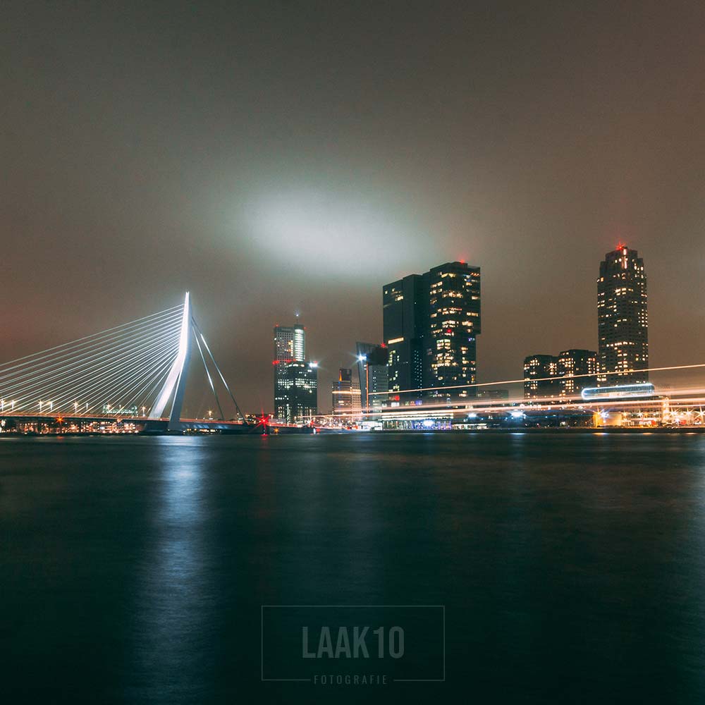 Straatfotografie Rotterdam Erasmusbrug